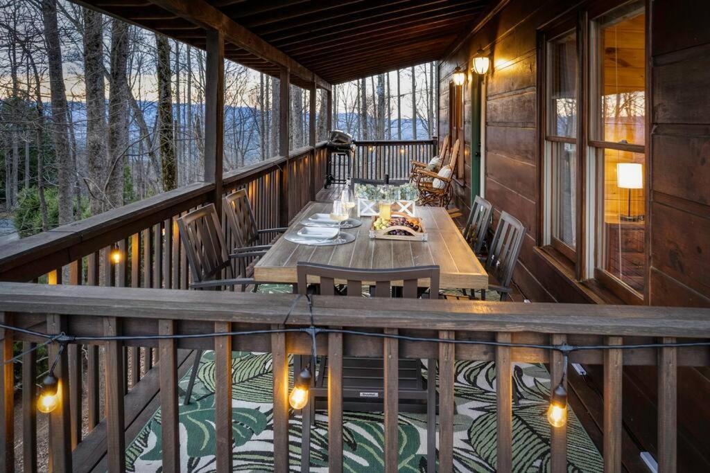 Mtn Cabin Sleeps 10 - 5 Mins To Fishing & Camping Ellijay Exterior photo